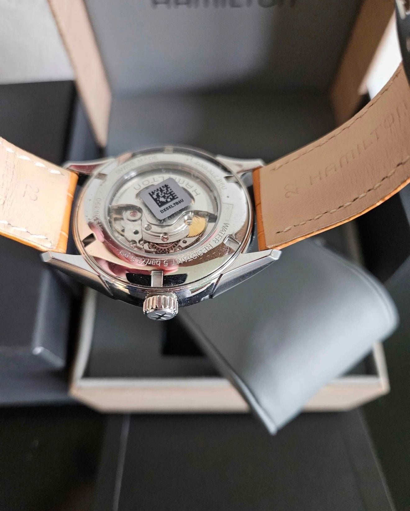 Hamilton Jazzmaster Automatic – Black Dial, Tan Leather Strap