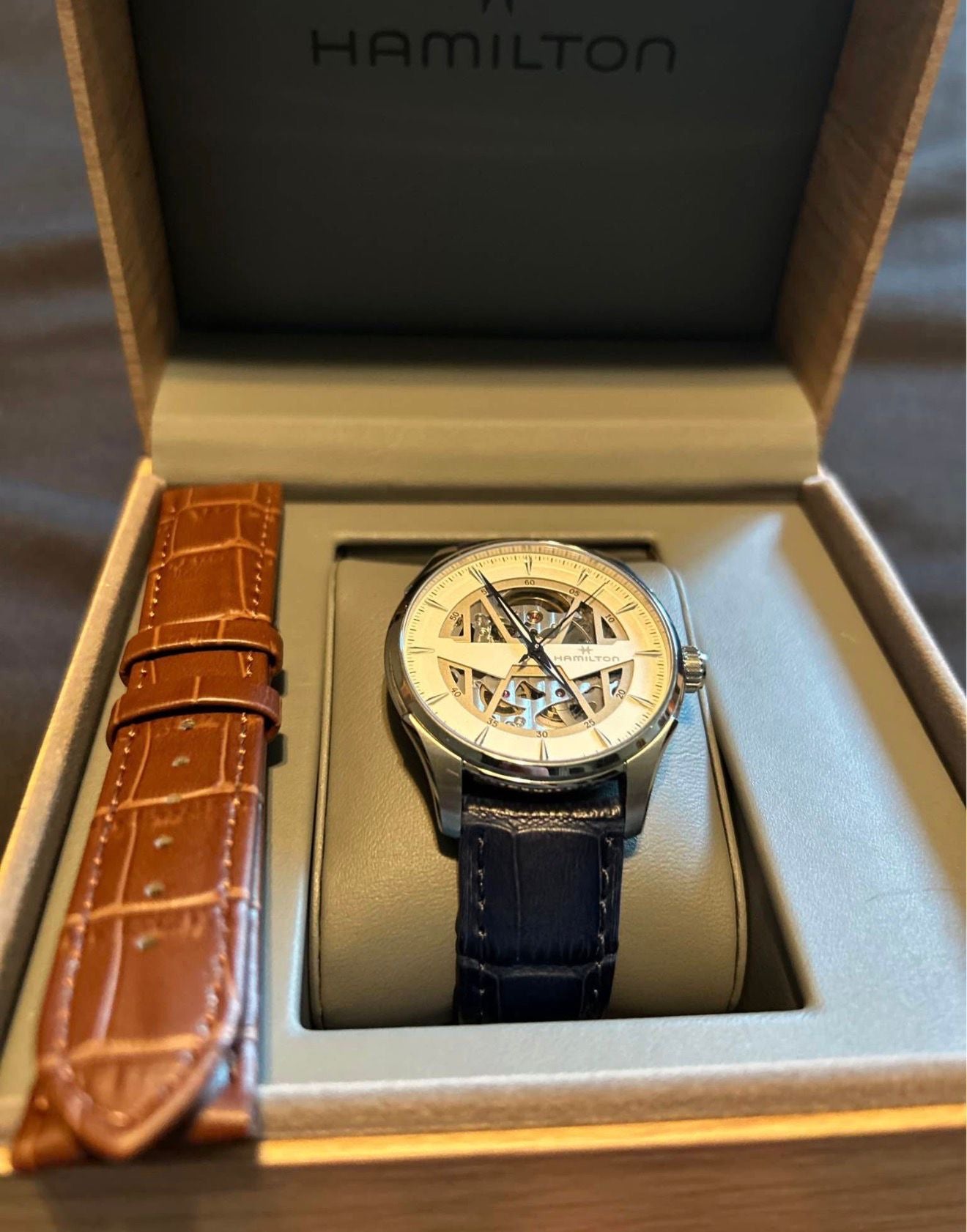 Hamilton Jazzmaster Skeleton – Silver Skeleton Dial, Blue Leather Strap