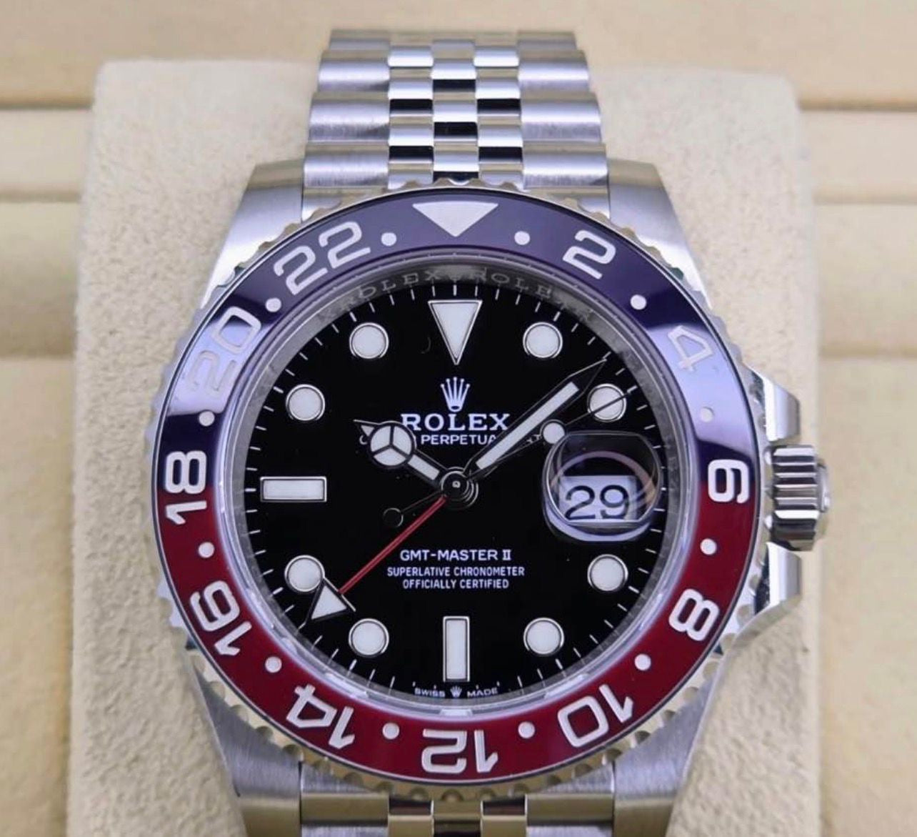 Rolex GMT‑Master II “Pepsi” – Stainless Steel (Jubilee Bracelet)