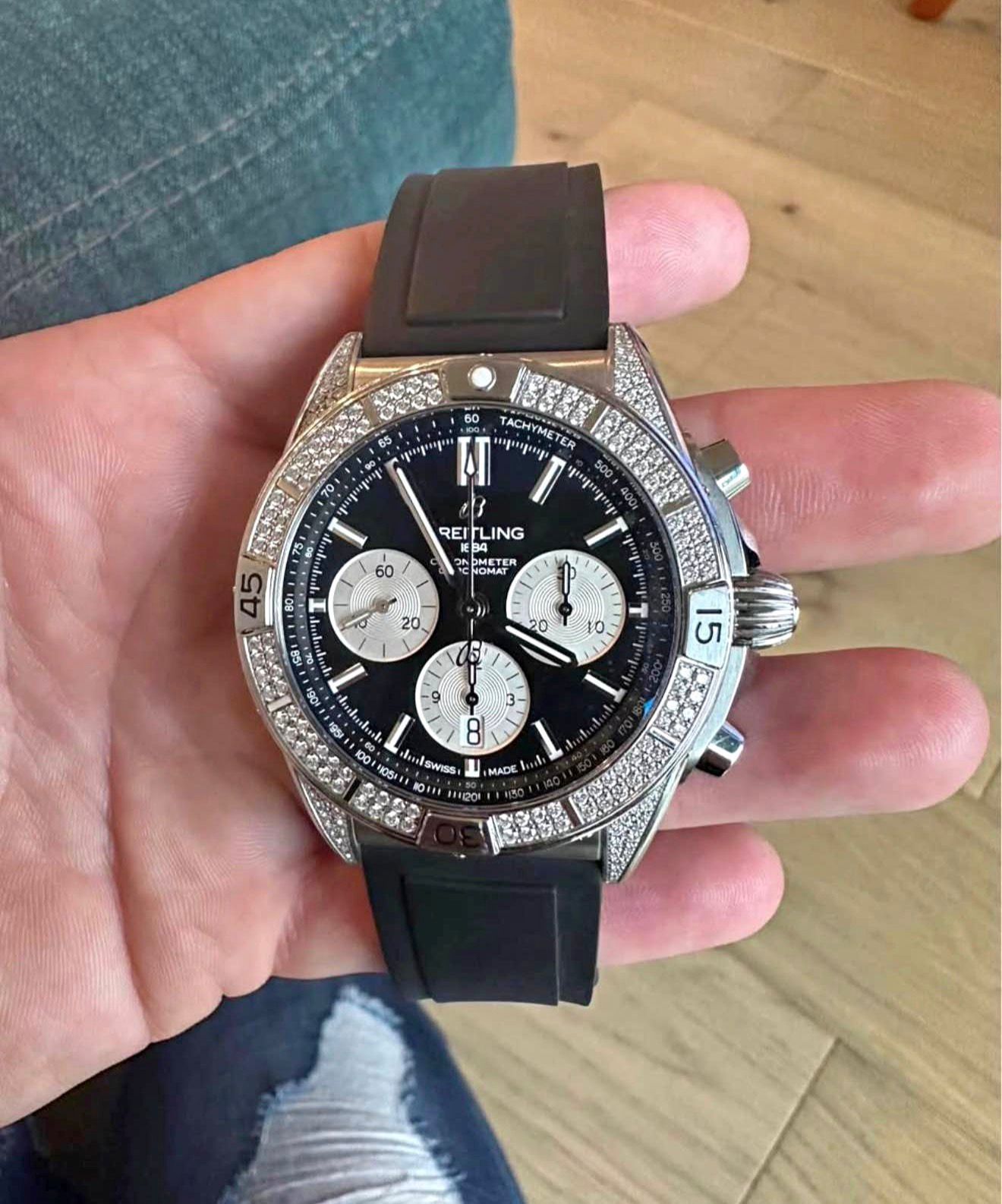 Breitling Chronograph – Diamond Bezel (Blue Dial)
